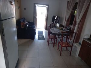 Image 6 - 900192