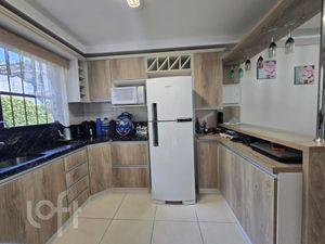 Image 3 - 900193