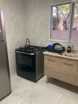 Image 21 - 900194