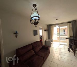 Image 4 - 900237