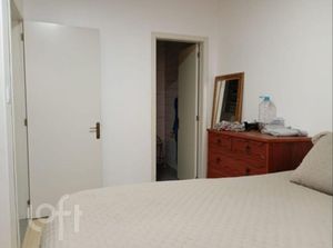 Image 7 - 900246