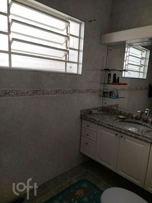 Image 17 - 900288