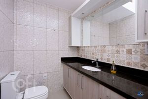 Image 10 - 900336