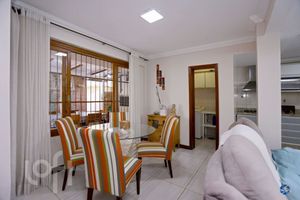 Image 25 - 900336