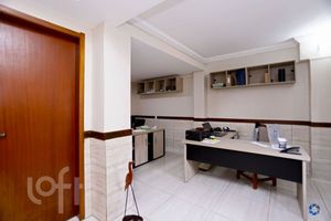 Image 34 - 900336