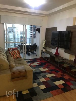 Image 3 - 900346