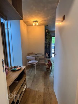 Image 3 - 900362