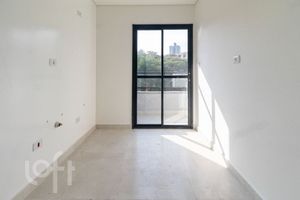 Image 32 - 900363