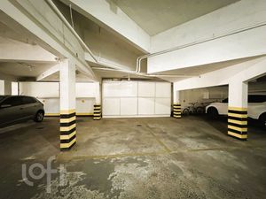 Image 30 - 900373