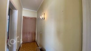 Image 16 - 900378