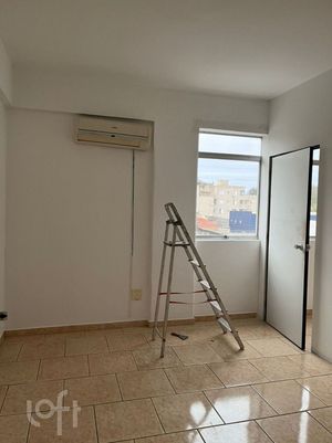 Image 4 - 900403