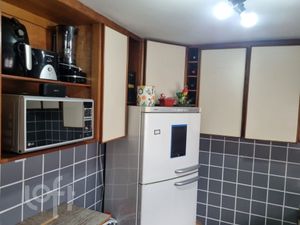 Image 4 - 900404