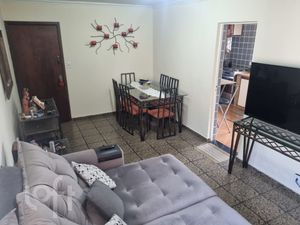 Image 1 - 900404