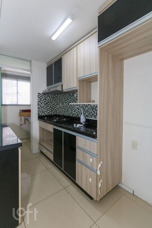 Image 6 - 900411