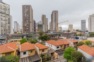 Image 4 - 900412