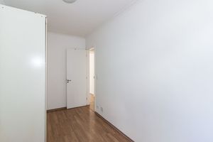 Image 18 - 900450