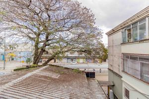 Image 16 - 900500