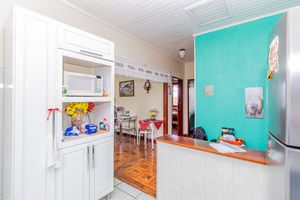 Image 22 - 900500