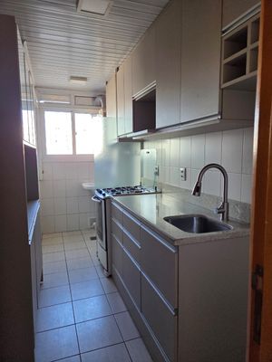 Image 9 - 900506