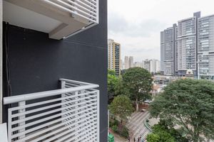 Image 3 - 900517