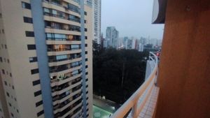 Image 1 - 900522