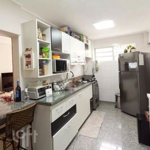 Image 4 - 900531