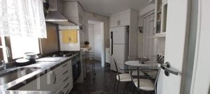 Image 6 - 900533