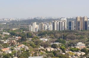Image 19 - 900533