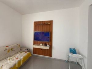 Image 5 - 900537