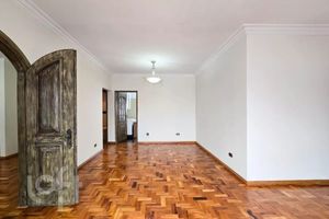 Image 3 - 900554