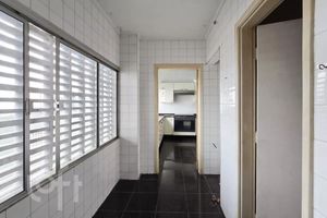 Image 19 - 900554