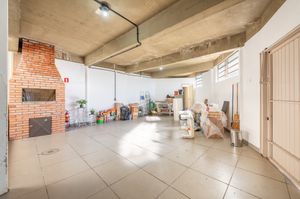 Image 29 - 900579