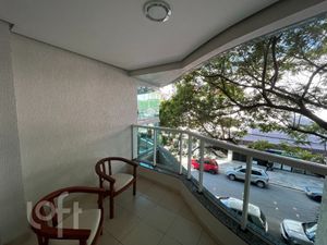 Image 4 - 900607