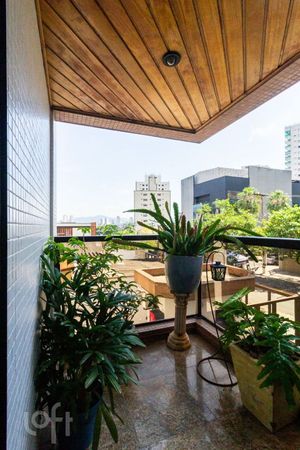 Image 34 - 900675