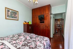 Image 31 - 900675