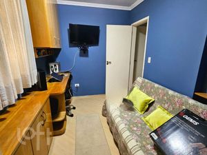 Image 8 - 900677