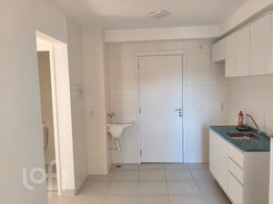 Image 1 - 900684