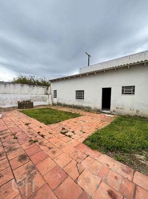 Image 25 - 900692