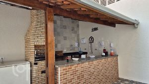 Image 19 - 900703