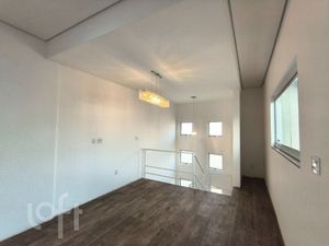 Image 8 - 900703