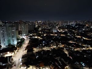 Image 29 - 900703