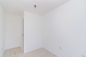 Image 30 - 900713