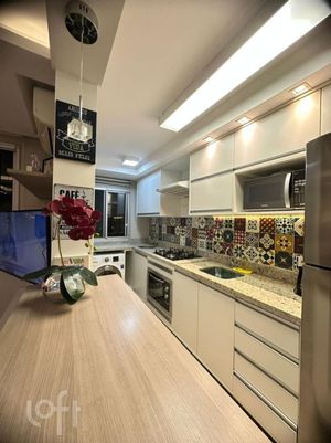 Image 3 - 900720