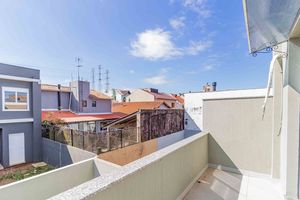 Image 10 - 900725