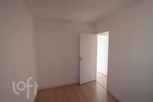 Image 4 - 900730