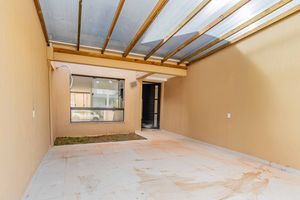 Image 36 - 900734