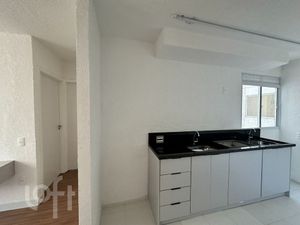 Image 6 - 900735