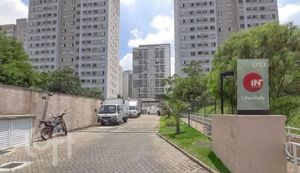 Image 9 - 900737