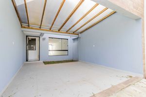Image 38 - 900738