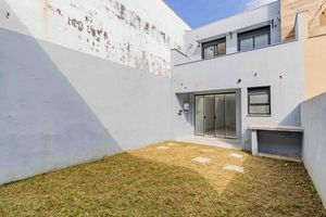 Image 36 - 900738
